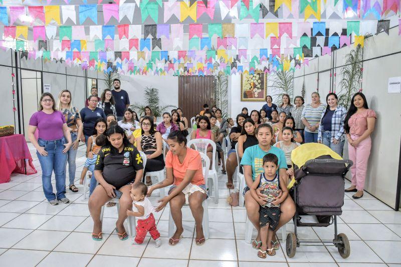 Gestantes recebem kit maternidade no Projeto Cegonha