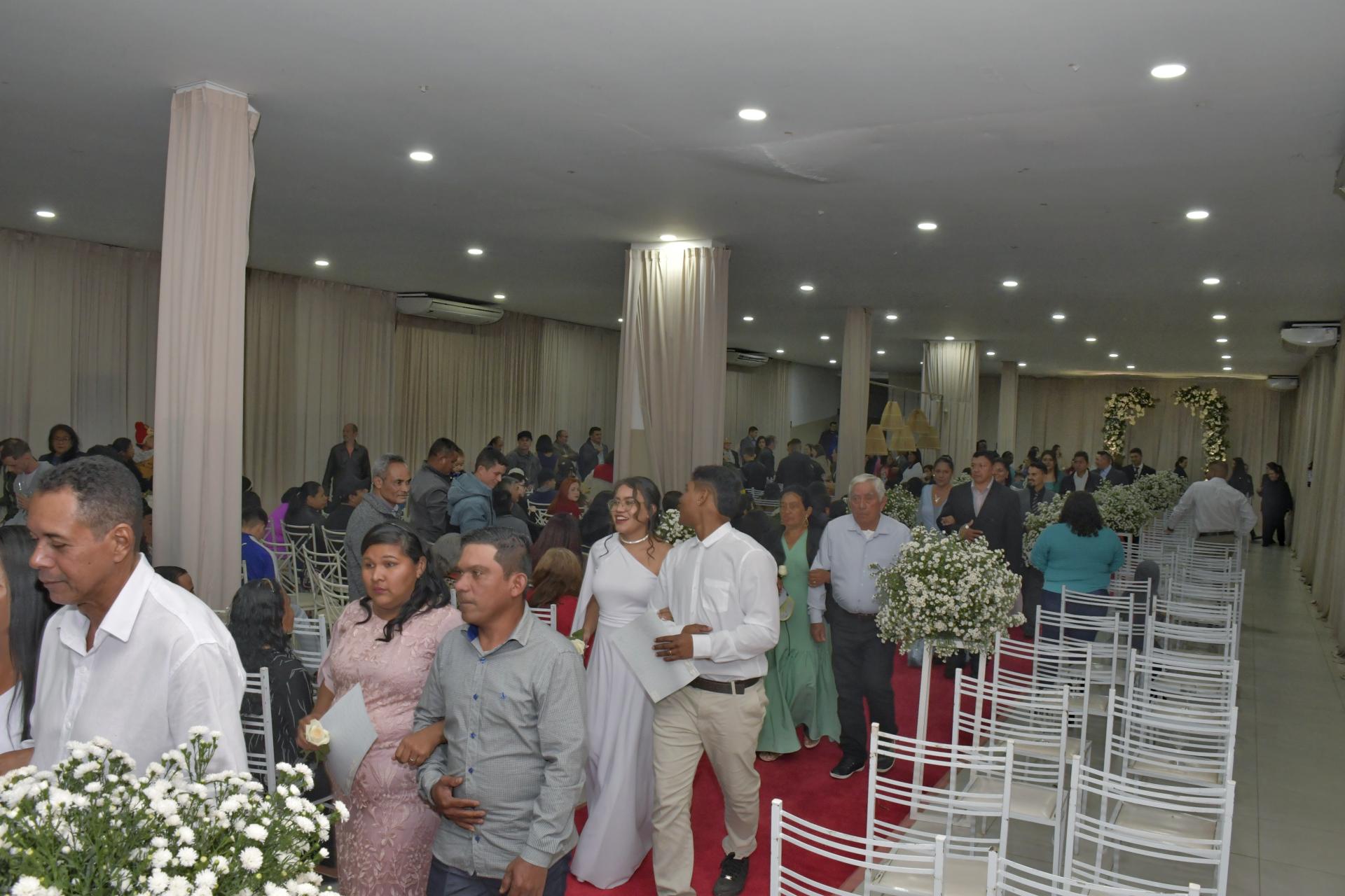 Casamento Comunitário celebra amor e união de 27 casais em Aquidauana