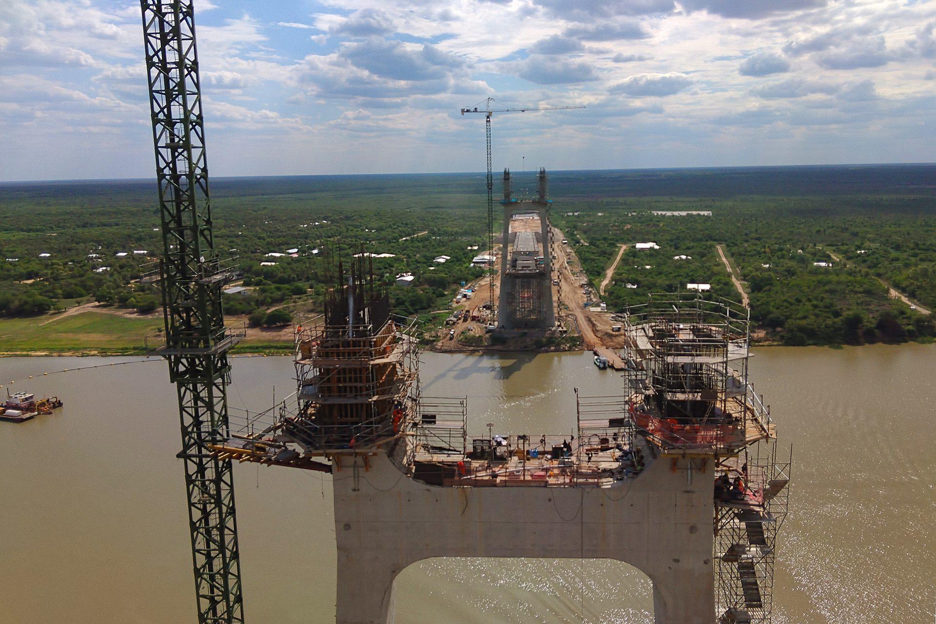 Obra da ponte binacional já passa da metade e população vive expectativa do crescimento