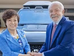 BYD produzirá no Brasil seu primeiro motor a eletricidade, gasolina e etanol
