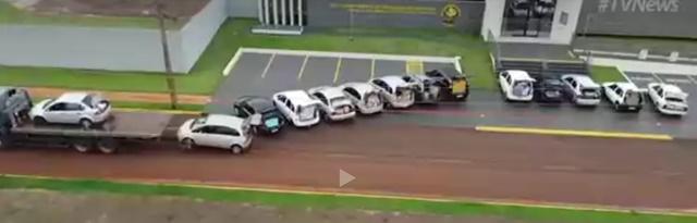 Comboio de veículos carregados de contrabando foi interceptado na Br