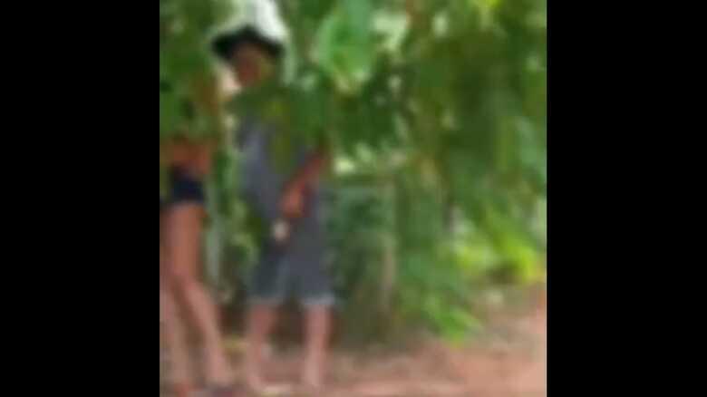 Peão é visto 'cavalgando em terras misteriosas' com travesti em Aquidauana