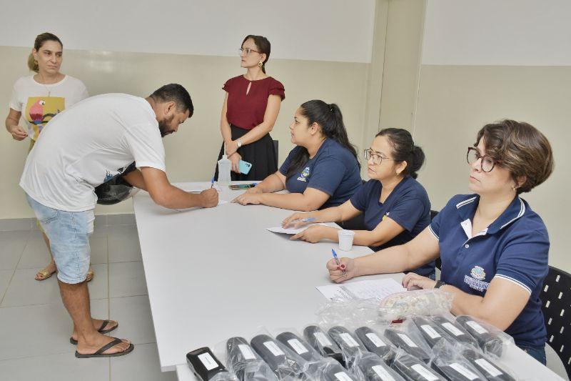 Prefeitura de Aquidauana entrega mais de 130 óculos de grau gratuitos para pacientes