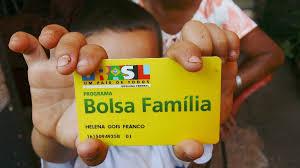 Bolsa Família reduziu mortalidade por tuberculose em 70%, diz estudo