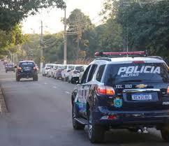 Motociclista chama PMs de 