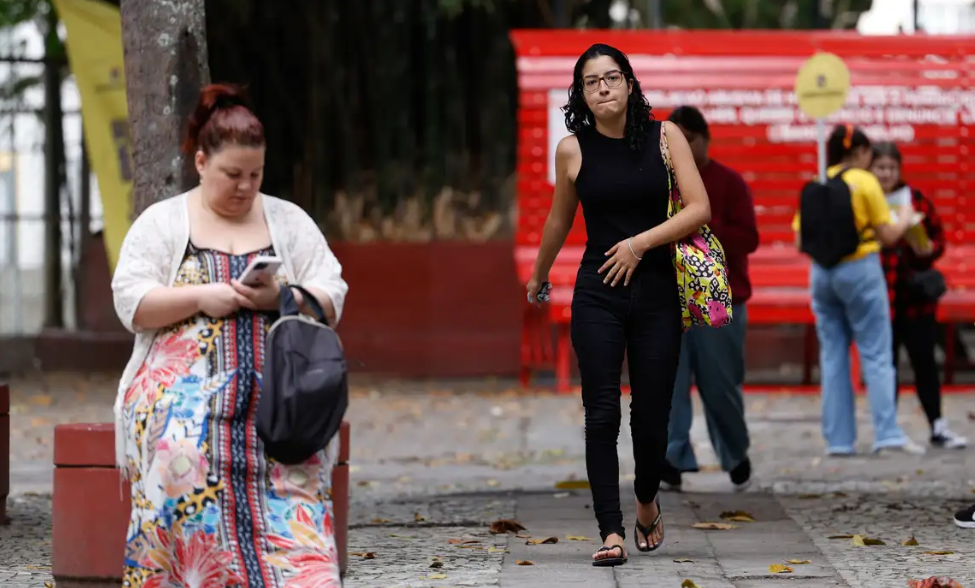 Enem 2025: Prazo para pagamento da taxa de inscrição termina nesta sexta-feira (27)