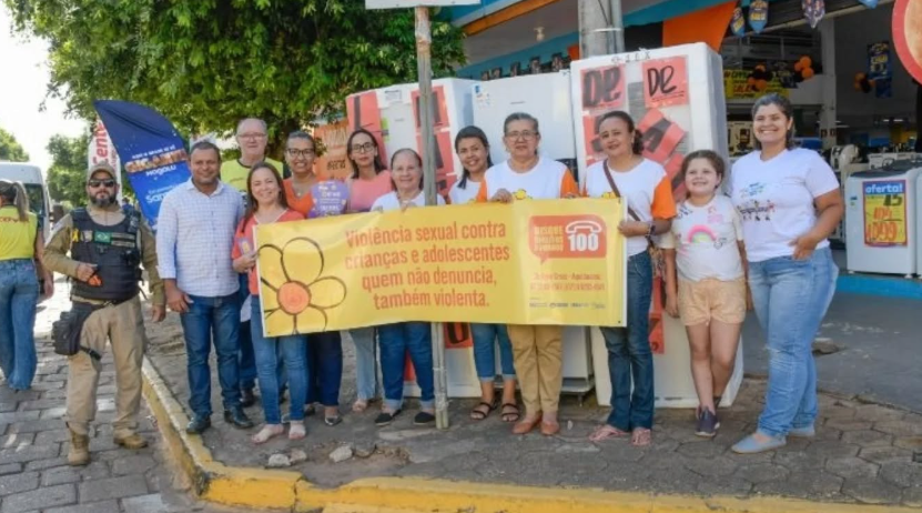 Aquidauana encerra campanha Maio Laranja com mobilização no centro da cidade